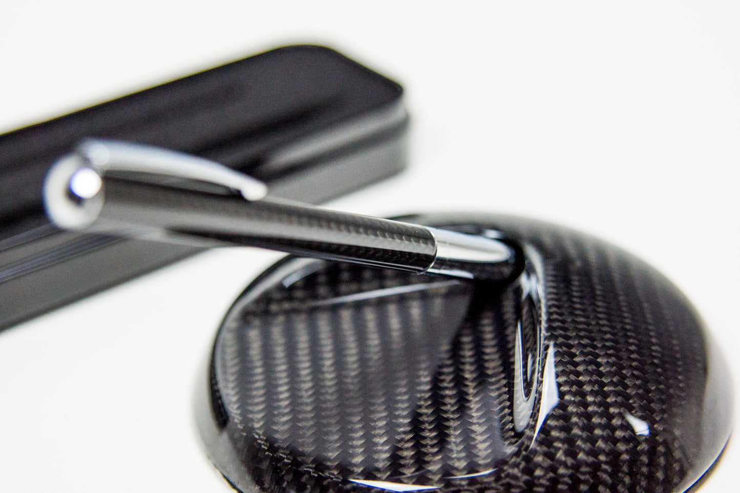 Carbon Stiftständer Stifthalter mit Carbon Kugelschreiber / Carbon Fibre Pen Holder