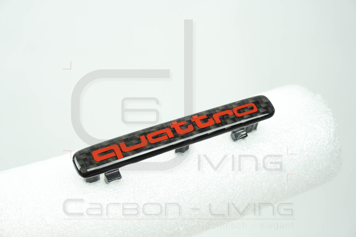 Audi A3 S3 RS3 8V Carbon Quattro Emblem Badge für Armaturenbrett