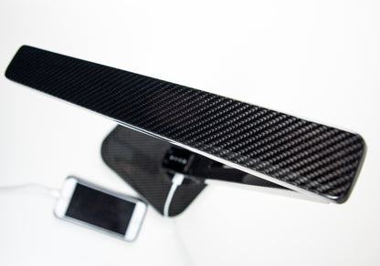 Carbon LED Schreibtischlampe Tischlampe mit USB Ladefunktion dimmbar / Carbon Fibre LED Desk Lamp with USB charging function