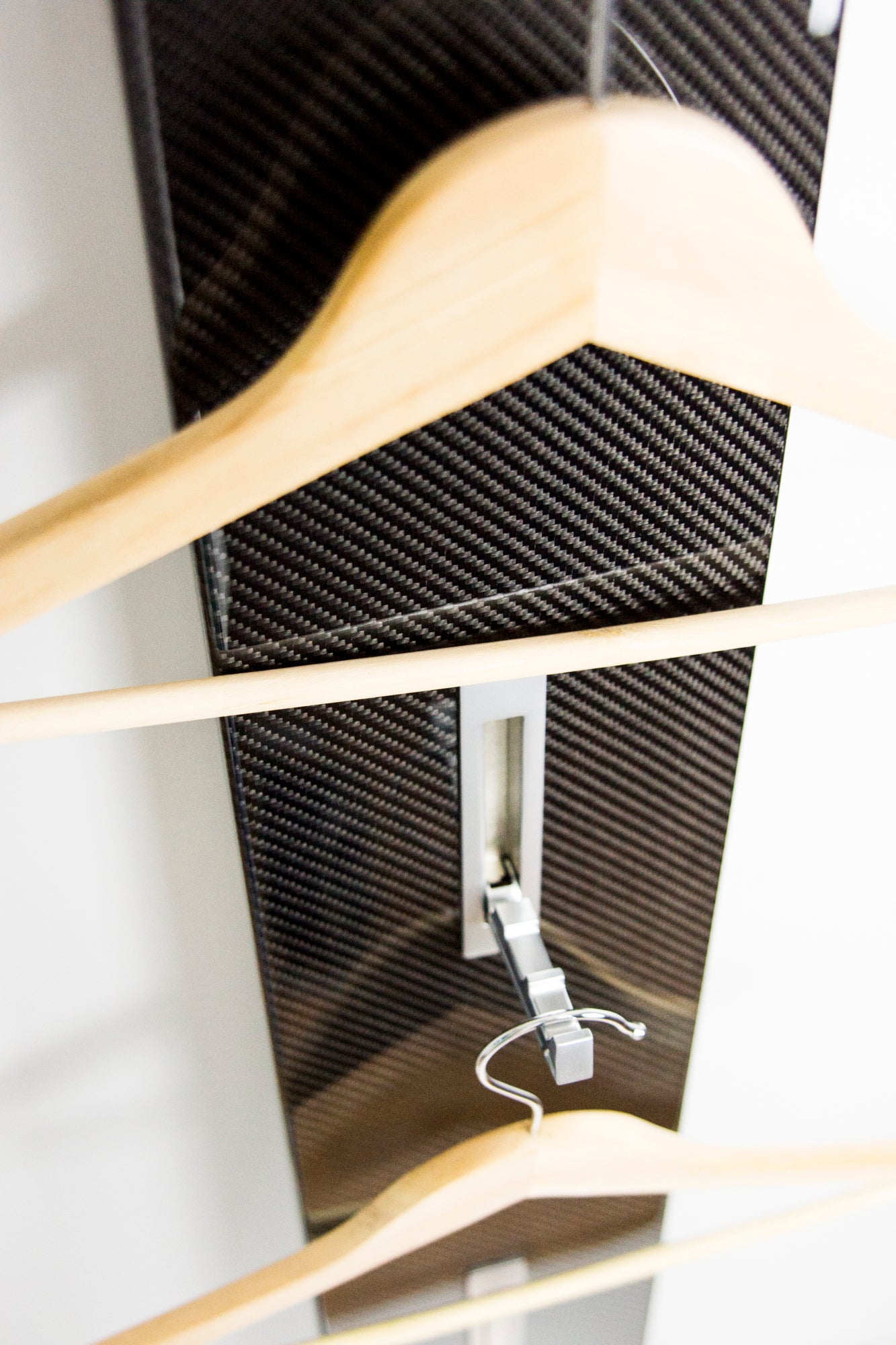 Carbon Garderobenpaneel Garderobenwand Garderobenwandpaneel Design /  Carbon Fibre wardrobe wall panel Design