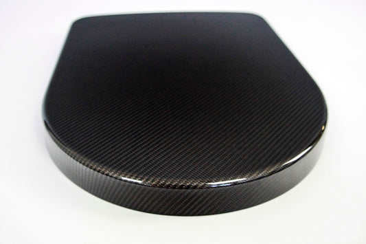 Carbon Toilettensitz WC-Sitz für Wand-WC's mit Soft-Close Absenkautomatik Design / Carbon Fibre WC seat for wall-mounted toilets with automatic lowering