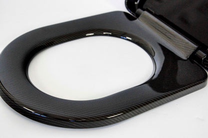 Carbon Toilettensitz WC-Sitz für Wand-WC's mit Soft-Close Absenkautomatik Design / Carbon Fibre WC seat for wall-mounted toilets with automatic lowering