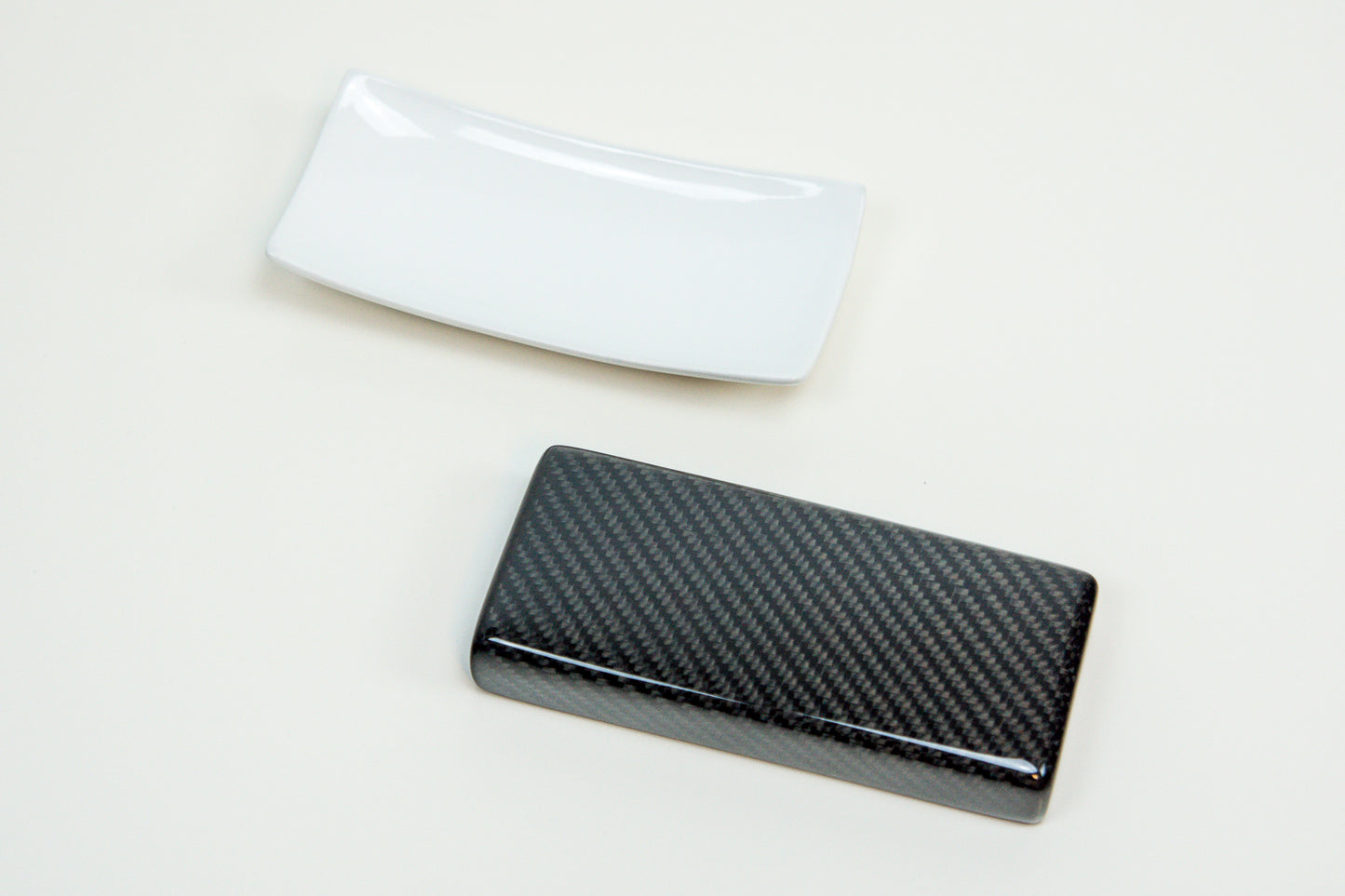 Seifenschale Seifenablage mit Carbon-Sockel / Soap Tray with Carbon Fibre Base